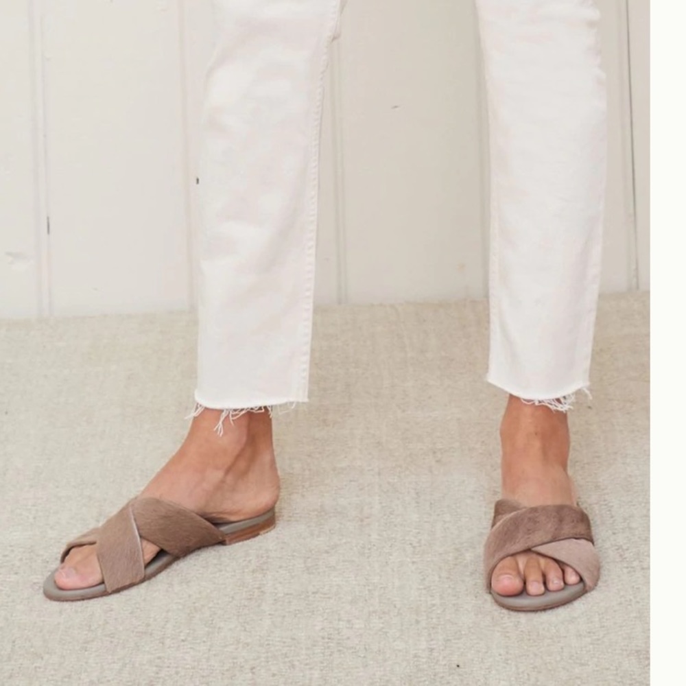Jenni Kayne pony hair crossover flats
